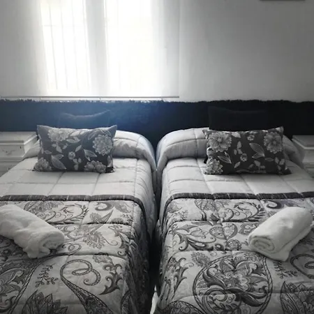 Apartment Nuevo! Puente De Piedra A 5'del Pilar
